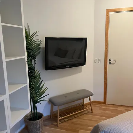 Country Flat In Beautiful Nature Apartamento